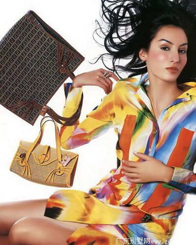 FENDI 芬迪产品